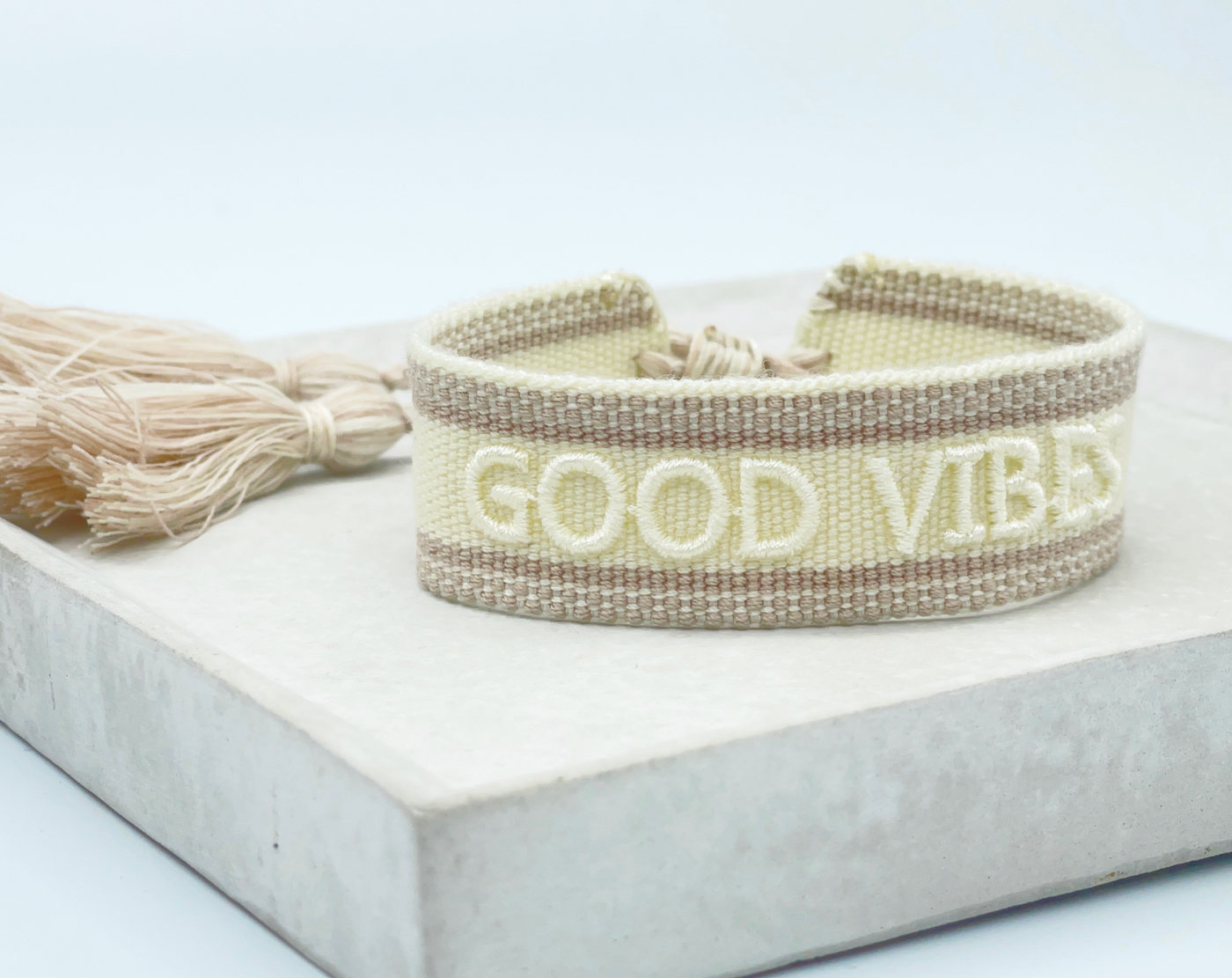 GOOD VIBES statement bracelet woven, embroidered