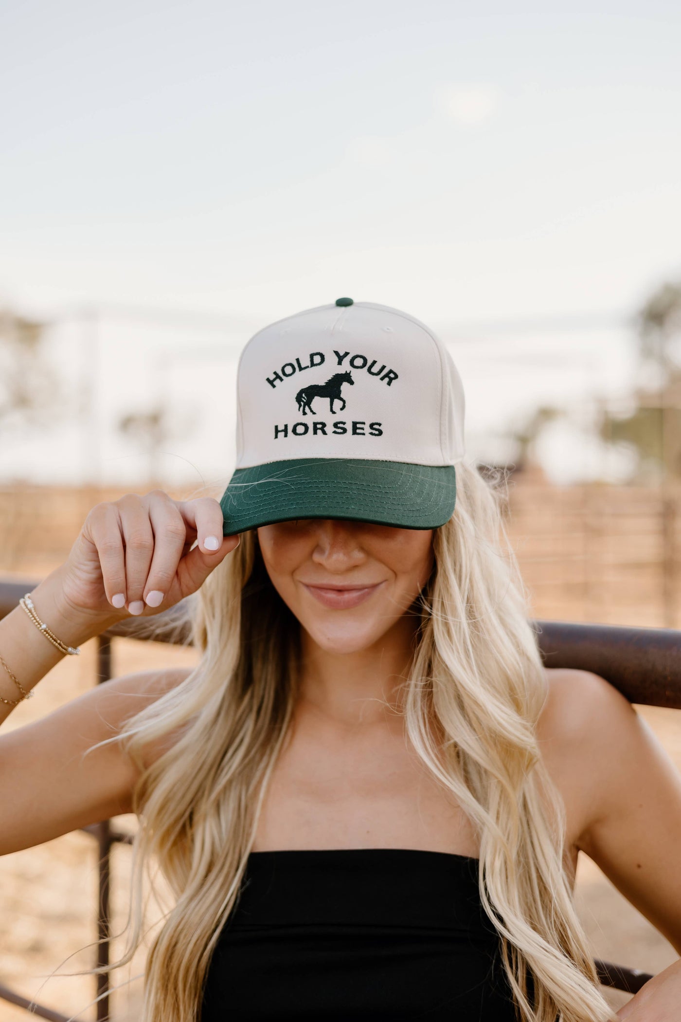 Hold your horses hat