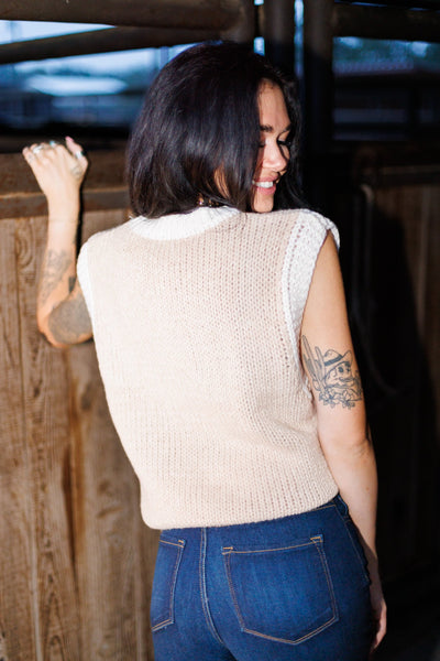 The Woven Horseshoe Sweater Vest in Mocha