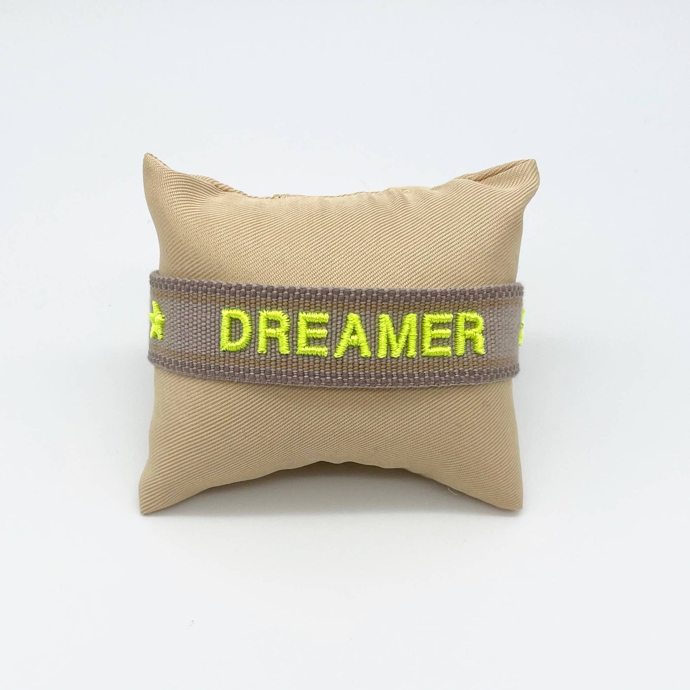 DREAMER statement bracelet woven, embroidered